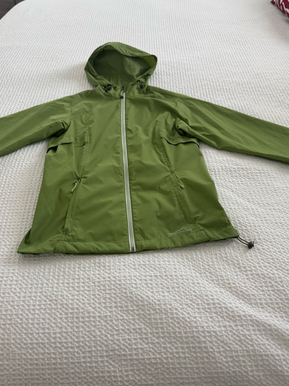 Lightweight Hooded Rain Jacket - Green